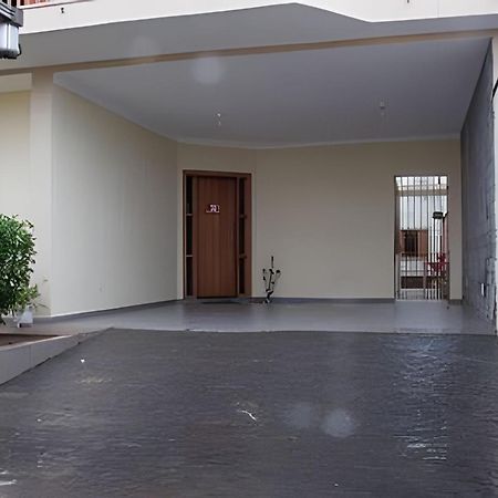 Casa Ampla E Confortavel Proxima Ao Santuario Aparecida  Exterior photo